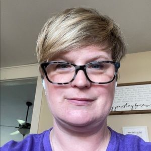 Meet your Posher, Meganne